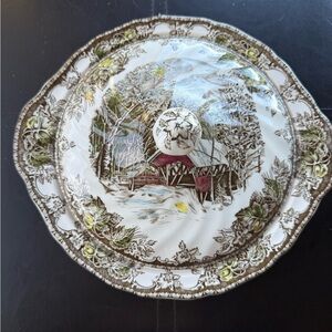 Johnson Brothers Friendly Village. Vegetable serving dish with lid